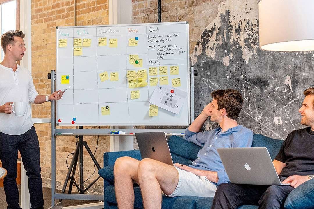 Commercial real estate boardroom tenants